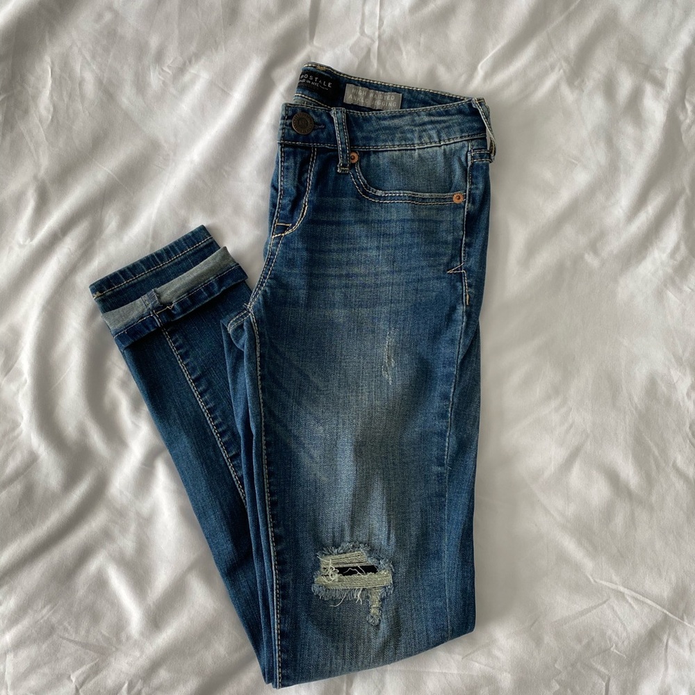 Medium Wash Destroyed High Waisted Ankle Jeggings